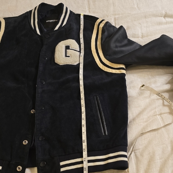Classic Black and White Varsity Jacket with Letter Patch - Picture 11 of 12